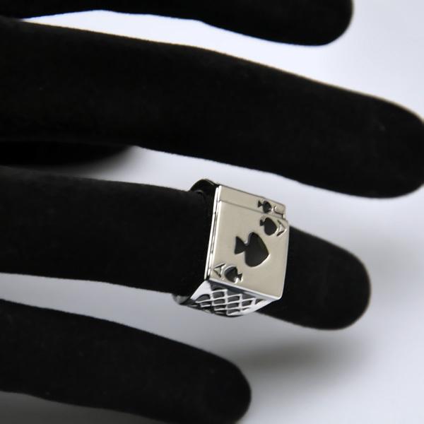 Classy Chunky Ring