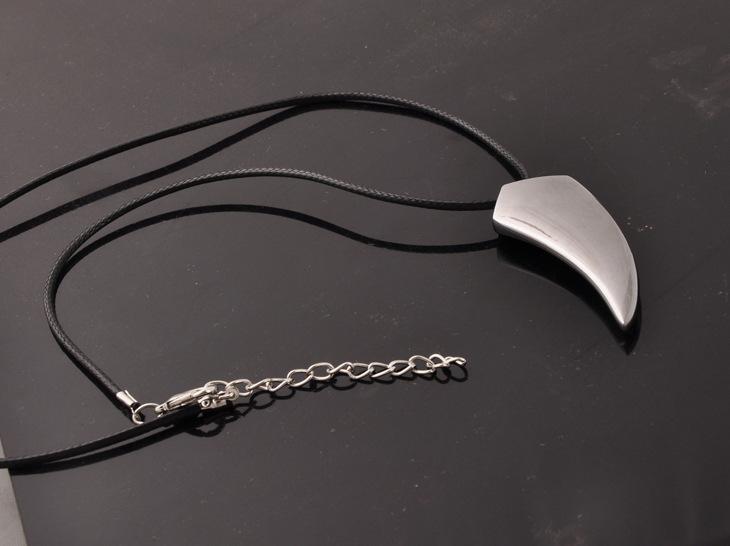 Fashionable Brave Men's Pendant